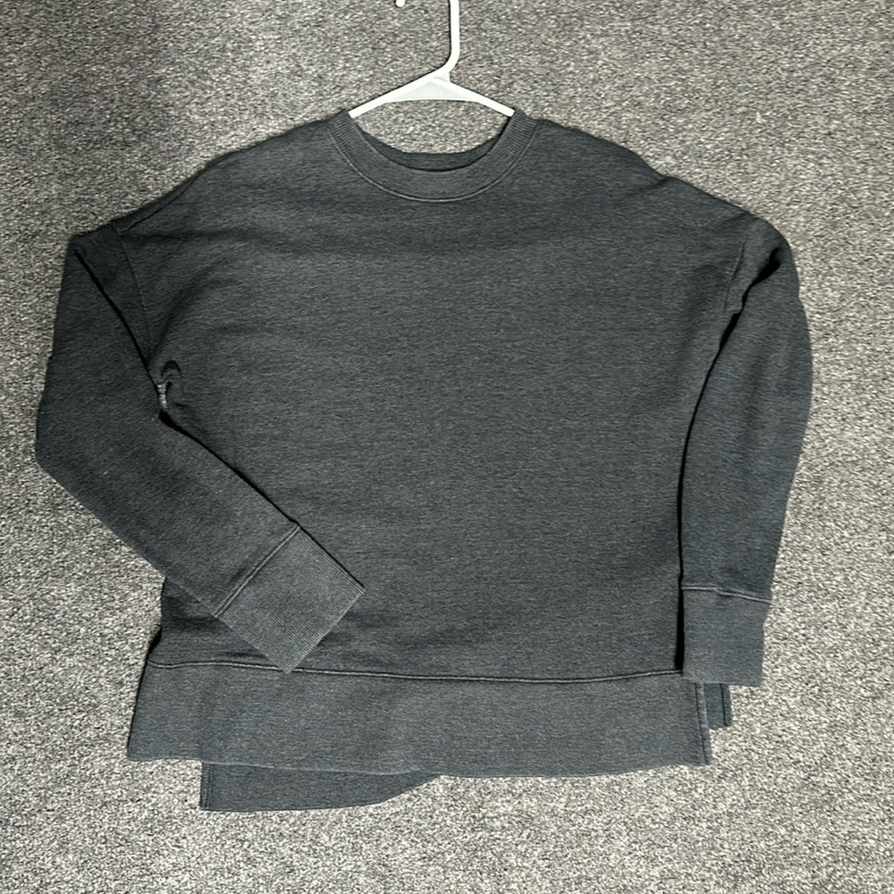 Time & Tru split waist sweater